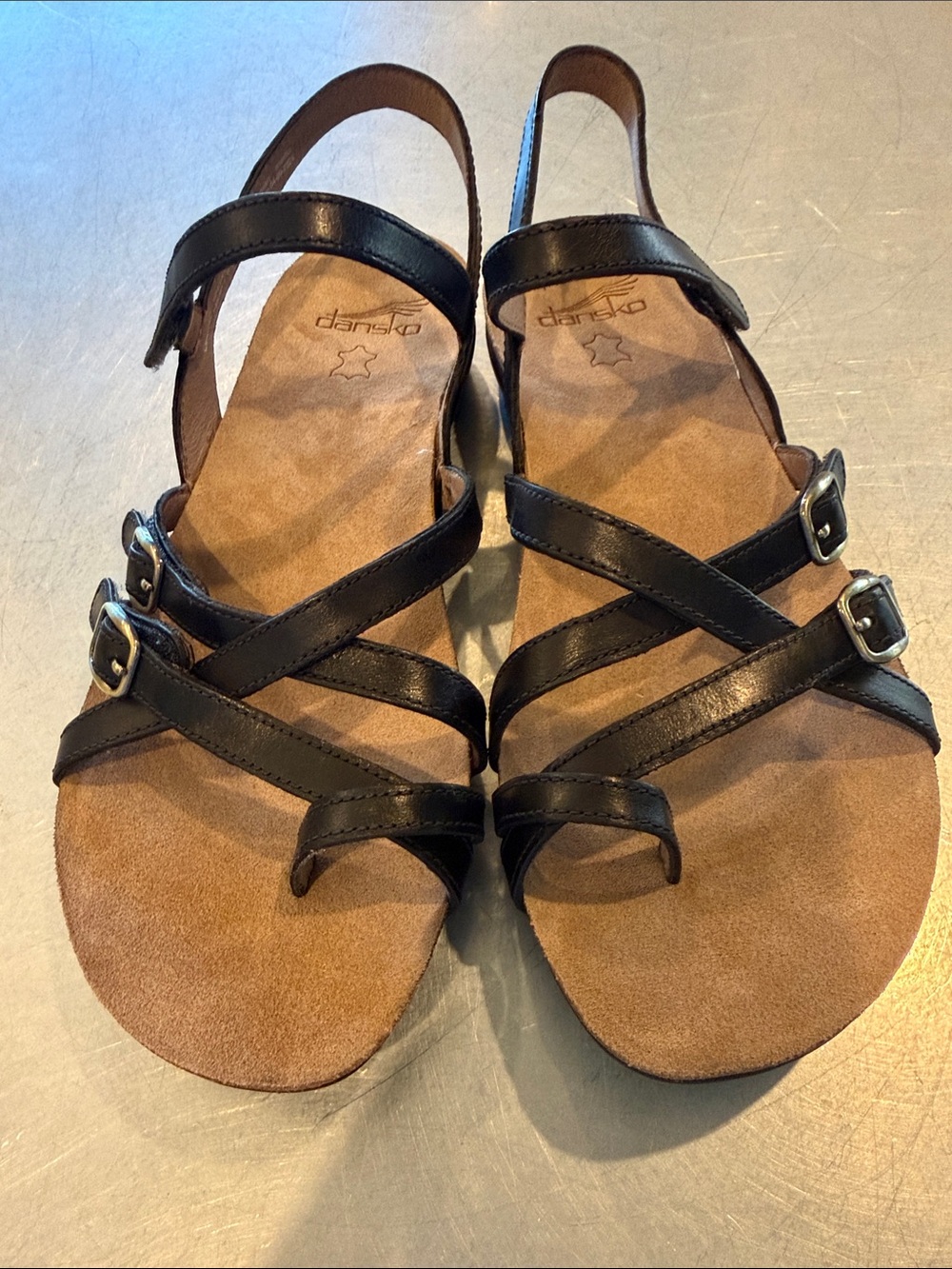 Dansko Black Strappy Leather Women’s Sandals NEVER worn